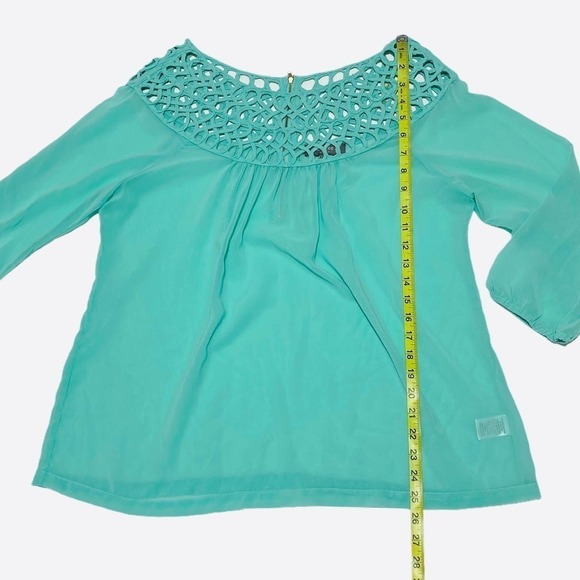 UMGEE Chiffon Crochet Turquoise Blouse Size Large - Picture 3 of 11